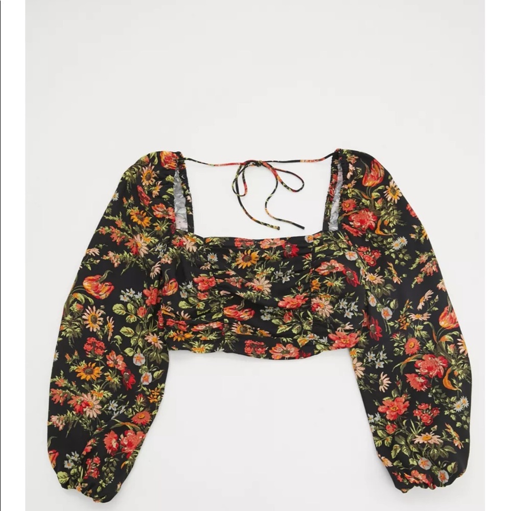 NEW UO Bambi Ruched Floral Puff Sleeve Blouse Top - Picture 3 of 13